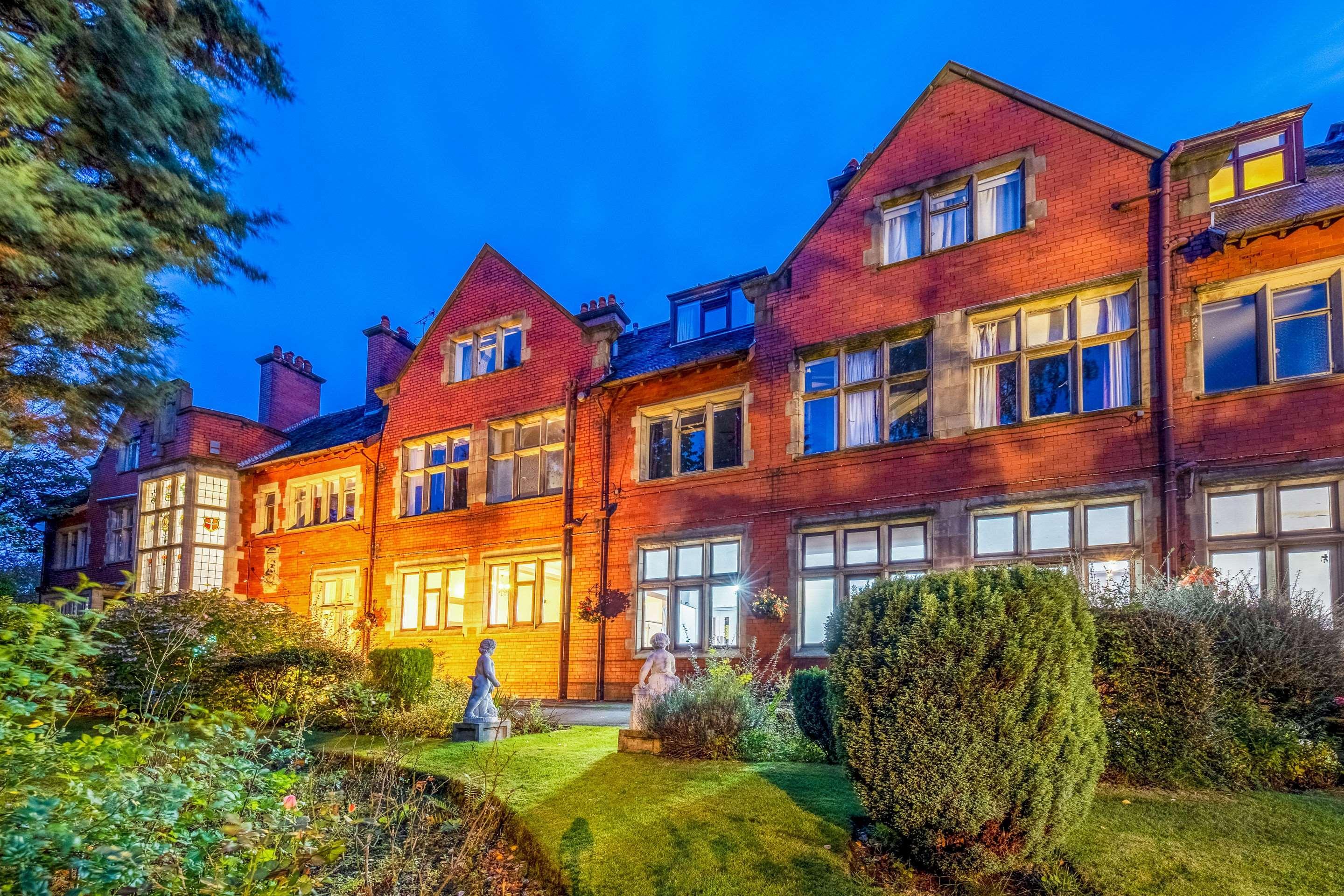 Broadfield Park Hotel Rochdale Exterior photo