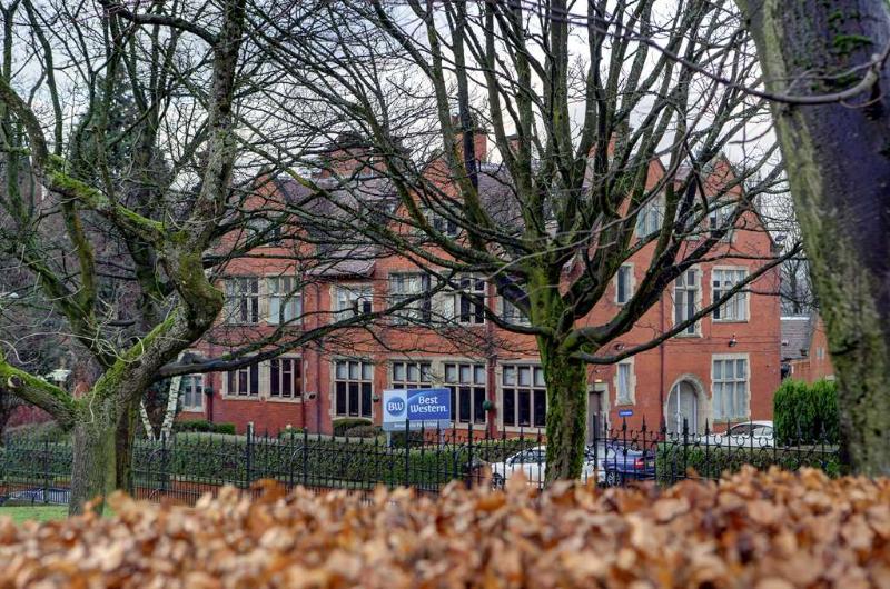 Broadfield Park Hotel Rochdale Exterior photo