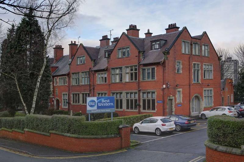 Broadfield Park Hotel Rochdale Exterior photo