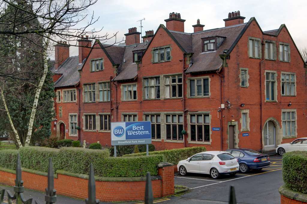 Broadfield Park Hotel Rochdale Exterior photo